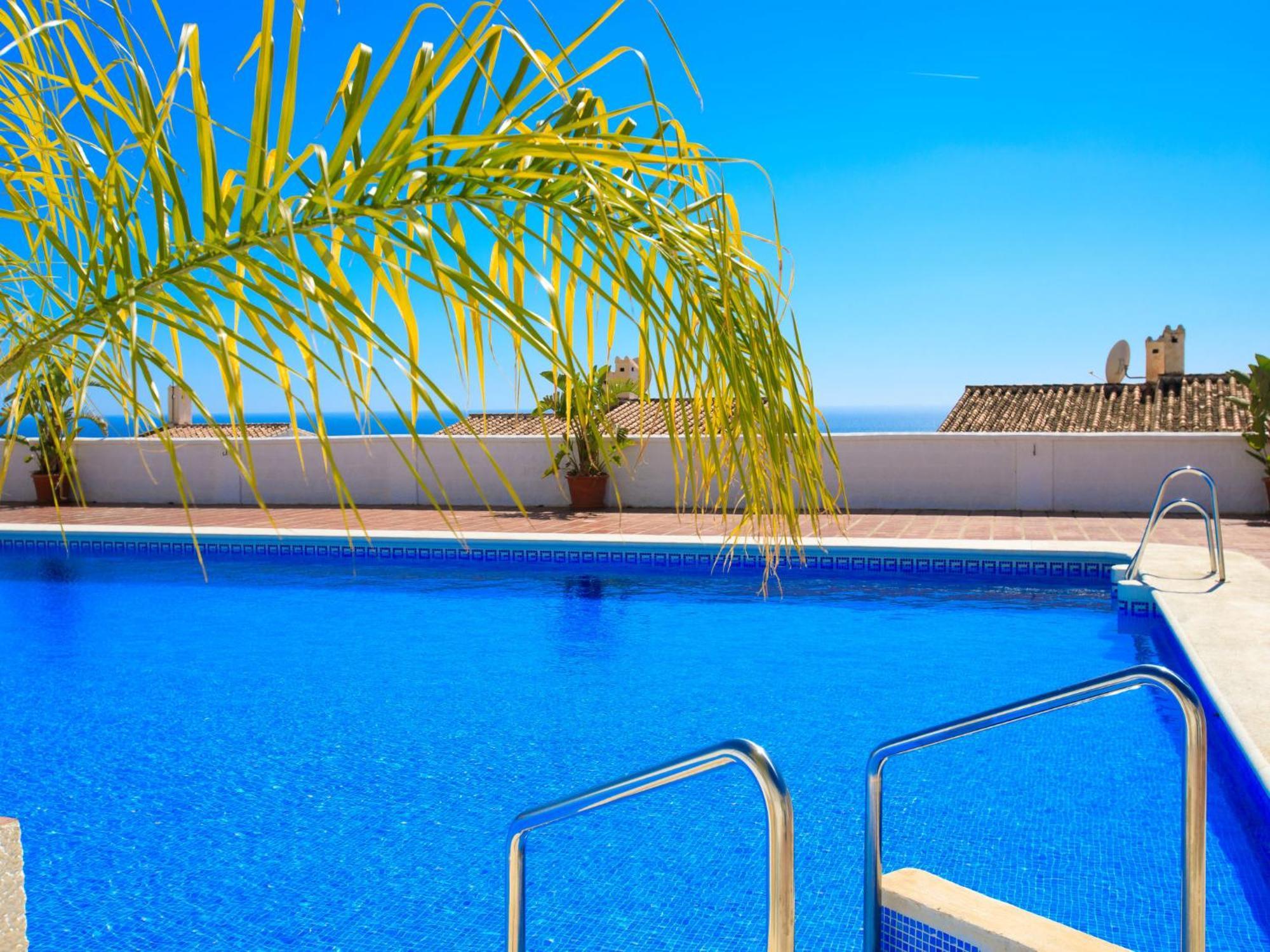 Villa Las Brisas By Interhome Нерха Екстериор снимка
